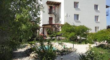 Фотографии Гостиница Guest house Zhasmin г. Судак Крым (Россия) №1 Фото Гостиница Guest house Zhasmin г. Судак 1