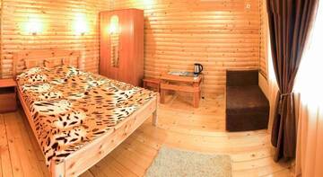 Фотографии Гостевой дом Wooden cottage г. Судак Крым (Россия) №2 Фото Гостевой дом Wooden cottage г. Судак 2
