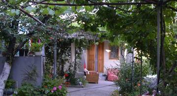 Фотографии Гостевой дом Guesthouse Galas г. Судак Крым (Россия) №4 Фото Гостевой дом Guesthouse Galas г. Судак 4