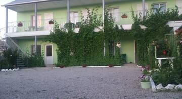 Фотографии Гостиница Guest House Diana г. Судак Крым (Россия) №1 Фото Гостиница Guest House Diana г. Судак 1