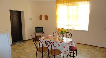 Фото номера Апартаменты с 2 спальнями Гостиница Guest house Zhasmin г. Судак 4