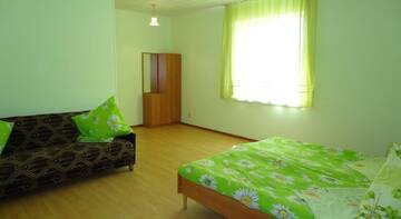 Фото номера Апартаменты с 2 спальнями Гостиница Guest house Zhasmin г. Судак 6