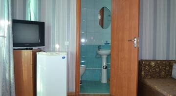 Фото номера Двухместный номер с 2 отдельными кроватями Гостевой дом Guesthouse Galas г. Судак 3