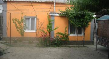 Фото номера Дом с 2 спальнями Гостиница Guest House Leyla г. Судак 12