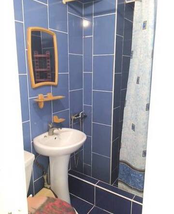 Фото номера Стандартный четырехместный номер Гостиница Kanarya Guest House г. Судак 5