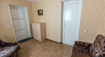Фото номера Кровать в общем 6-местном номере для мужчин и женщин Гостиница Sudak International Hostel г. Судак 10