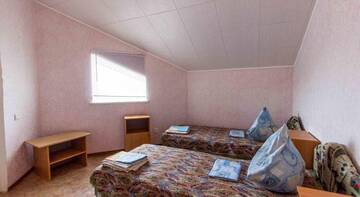 Фото номера Кровать в общем номере с 5 кроватями Гостиница Sudak International Hostel г. Судак 2
