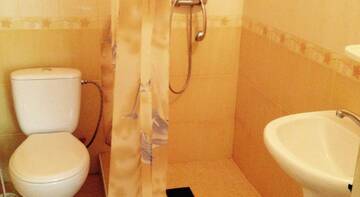 Фото номера Домик двухкомнатный Гостиница Guest House Lutfi г. Судак 2