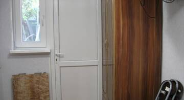 Фото номера Двухместный номер с 2 отдельными кроватями и ванной комнатой Гостиница Guest house Palm г. Судак 3