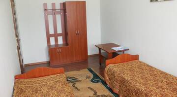 Фото номера Двухместный номер Делюкс с 2 отдельными кроватями Гостиница Guest House Bayram г. Судак 2