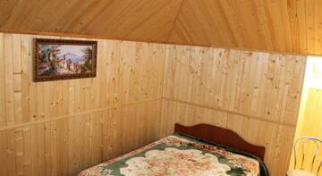 Фото номера Cемейный номер с отдельной ванной комнатой Гостиница Guest House Bayram г. Судак 3