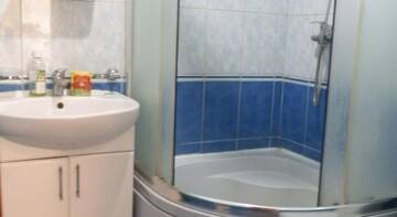 Фото номера Четырехместный номер  Гостиница Марго г. Судак 4