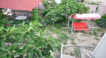 Фото номера Люкс с 2 спальнями Гостиница Guest House Merzhan г. Судак 7