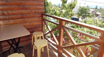 Фото номера Трехместный номер -люкс Гостиница Guest House Olimp г. Судак 6
