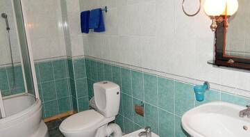 Фото номера Люкс с балконом Гостиница Guest House Olimp г. Судак 7