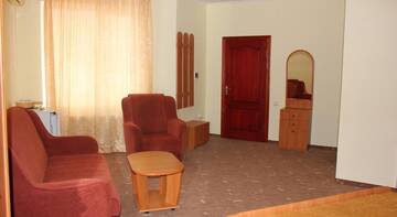Фото номера Люкс Гостиница Guest House Olimp г. Судак 2