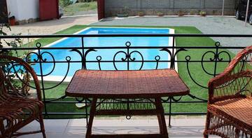 Фото номера Люкс с балконом Гостиница Guest House Olimp г. Судак 6