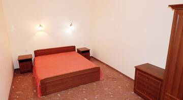 Фото номера Четырехместный номер -люкс Гостиница Guest House Olimp г. Судак 2