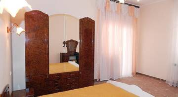 Фото номера Люкс с балконом Гостиница Guest House Olimp г. Судак 8