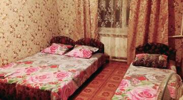 Фото номера Семейный номер с общей ванной комнатой Гостиница Guest House Tair г. Судак 6