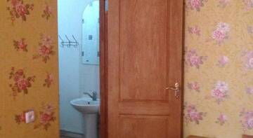 Фото номера Классический трехместный номер Гостиница Guest House Tair г. Судак 7