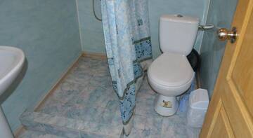 Фото номера Четырехместный номер Гостиница Guest house na Amethana г. Судак 18