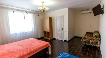 Фото номера Полулюкс 1-комнатный Гостиница Guest house Sofia on Yuzhnoberezhnaya 95 г. Судак 5