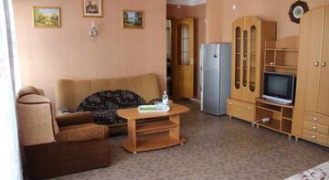 Фото номера Семейный люкс с балконом Гостиница Guest House Garant г. Судак 6