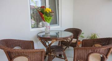 Фото номера Трехместный номер с террасой Гостиница Guest House Garant г. Судак 6