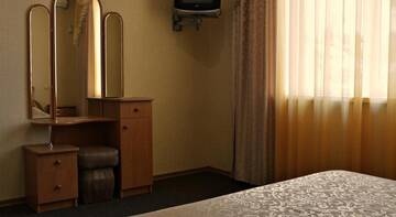 Фото номера Стандартный люкс Гостевой дом Inn Paradise г. Судак 3