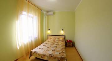 Фото номера Номер &quot;Стандарт&quot; Гостиница Guest House Ava г. Судак 7