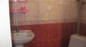 Фото номера Стандартный двухместный номер с 2 отдельными кроватями Гостиница Гостевой Дом Идиллия г. Судак 10