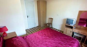 Фото номера Четырехместный номер &quot;Комфорт&quot; Гостиница Guest House Nicole г. Судак 13