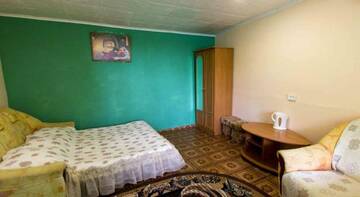 Фото номера Четырехместный номер &quot;Комфорт&quot; Гостиница Guest House Nicole г. Судак 11