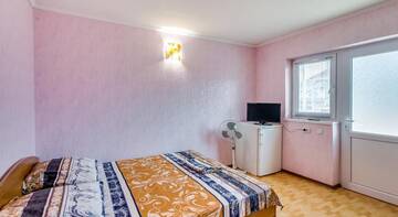 Фото номера Двухместный номер Делюкс с 1 кроватью и душем Гостиница Эйфория г. Судак 3