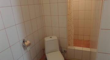 Фото номера Трехместный номер с основными удобствами Гостиница Алый Парус г. Судак 6