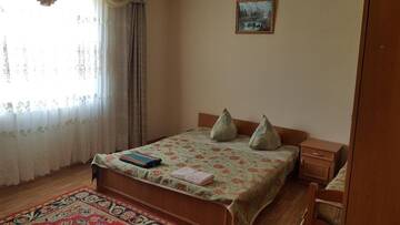 Фото номера Трехместный номер Гостиница Guest house Faro г. Судак 7