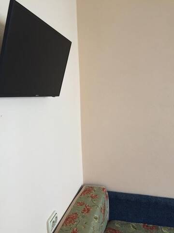 Фото номера Трехместный номер Гостиница Guest house Faro г. Судак 6