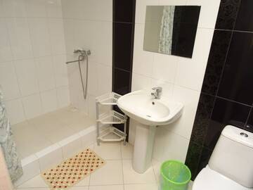 Фото номера Люкс 2х-комнатный Гостиница Guest house Sofia on Yuzhnoberezhnaya 95 г. Судак 11