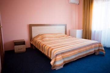 Фото номера Двухместный номер Гостиница Guest House Luxury г. Судак 2