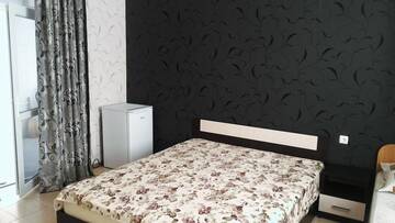 Фото номера Номер: Трехместный Гостиница Гостевой Дом Амира г. Судак 5